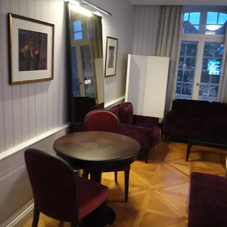 מלון Logis Ettenheim