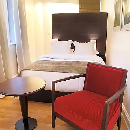 Logis Ettenheim Hotel 4*