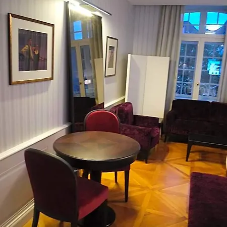 Logis Ettenheim 4*