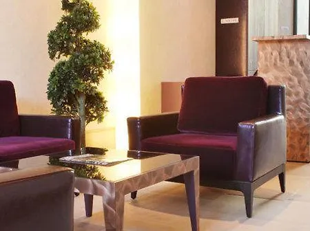 Logis Ettenheim מלון 4*