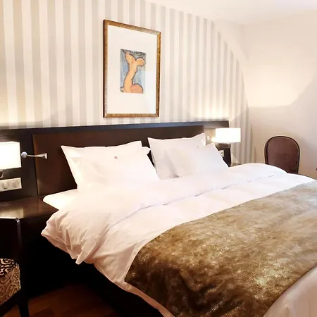 Logis Ettenheim שטרסבורג