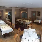 Hotel Logis Ettenheim 4*